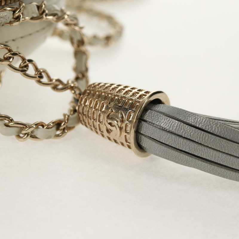 【日本直送】香奈兒 V 字縫線鏈單肩包 白色皮革 金色 CC 標誌 Auth 146360SM-18