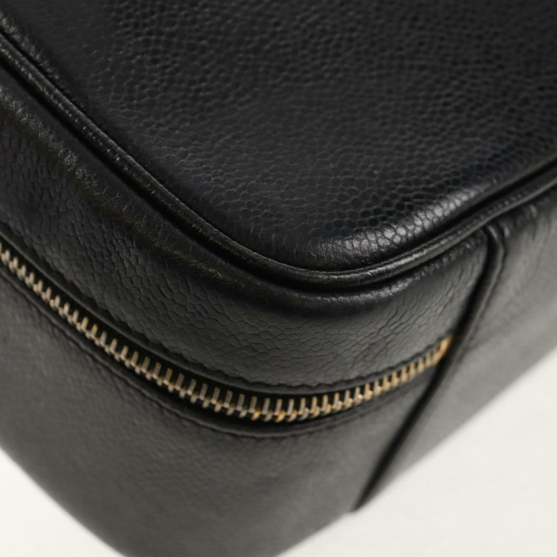 【日本直送】香奈兒 COCO 標誌化妝包，魚子醬皮，黑色，金色雙C標誌，正品編號 146602V-14