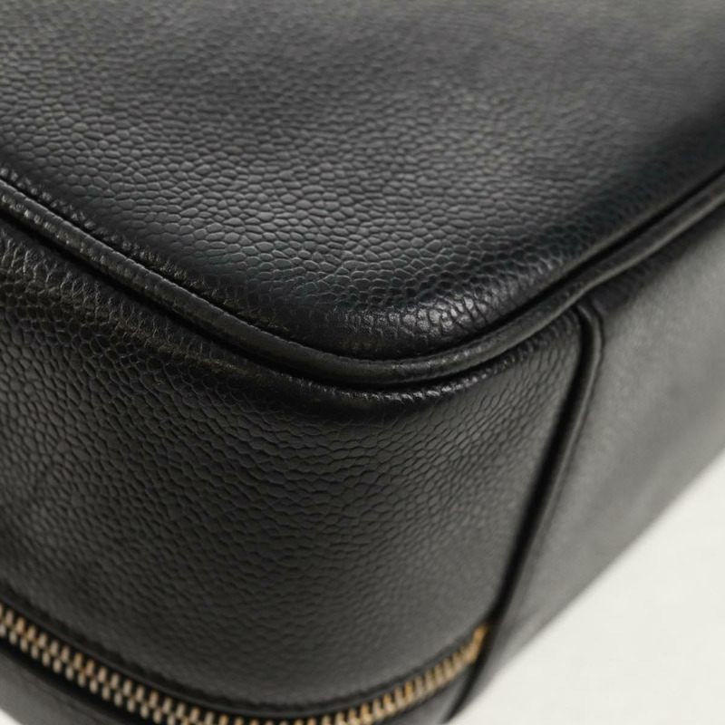 【日本直送】香奈兒 COCO 標誌化妝包，魚子醬皮，黑色，金色雙C標誌，正品編號 146602V-16