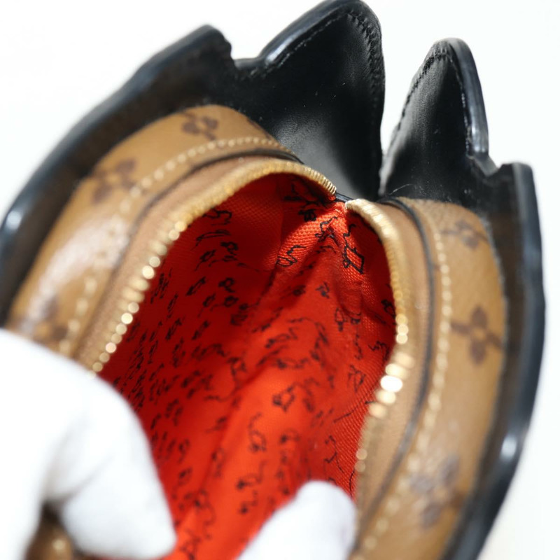 【日本直送】路易威登 Epi 狗臉圖案 Pochette 單肩包 灰色 M53171 LV 正品 142694SA-24