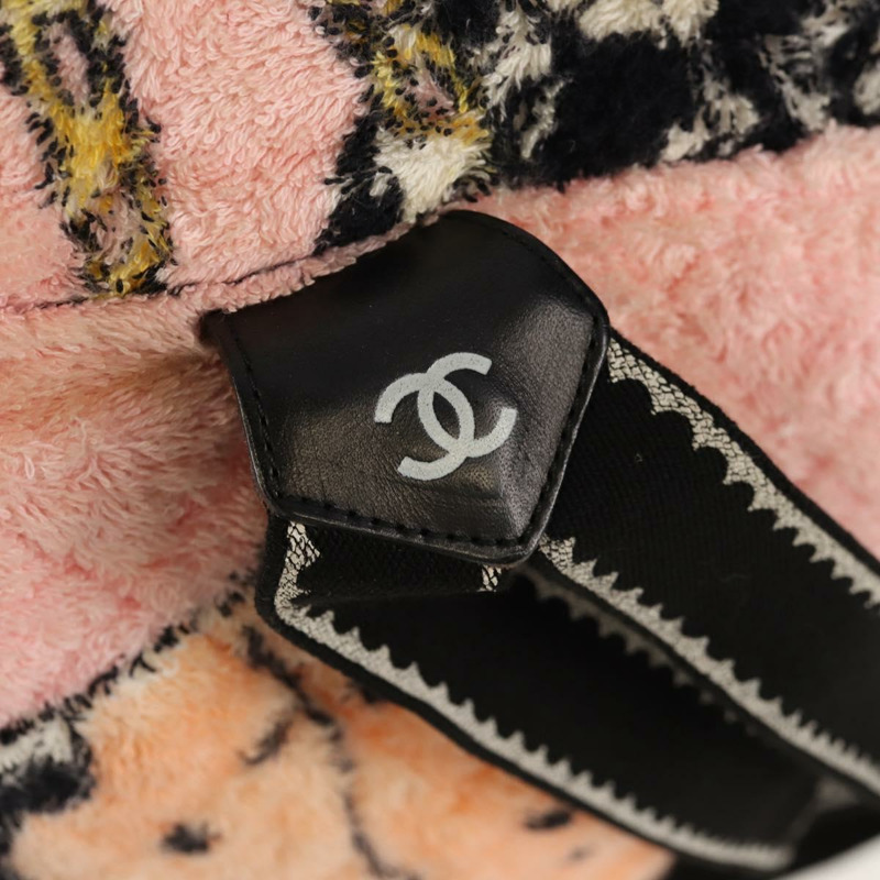 【日本直送】香奈兒 (CHANEL) 絎縫 COCO 標誌雙肩包，粉紅色金色 X 標誌，貨號 138517SM-16