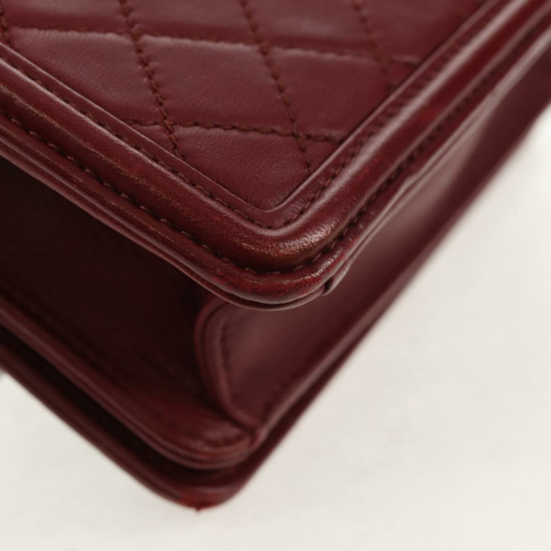 【日本直送】香奈兒 (CHANEL) 菱格紋 Boy Brick 鏈條包，羊皮材質，波爾多紅 CC 標誌，貨號 146080SM-16