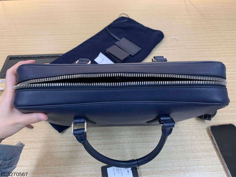 99新 PRADA 普拉達 牛皮純色 手提包  附件：塵袋-3