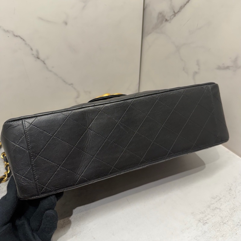 Chanel • 經典黑金羊皮貝嫂包 34-10