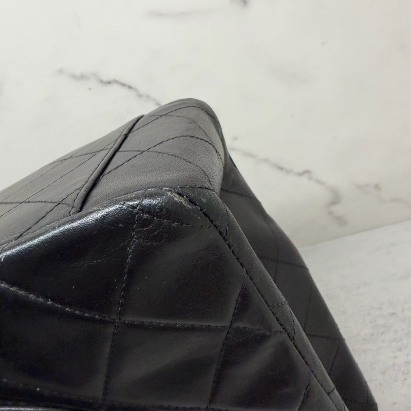 Chanel • 經典黑金羊皮貝嫂包 34-21