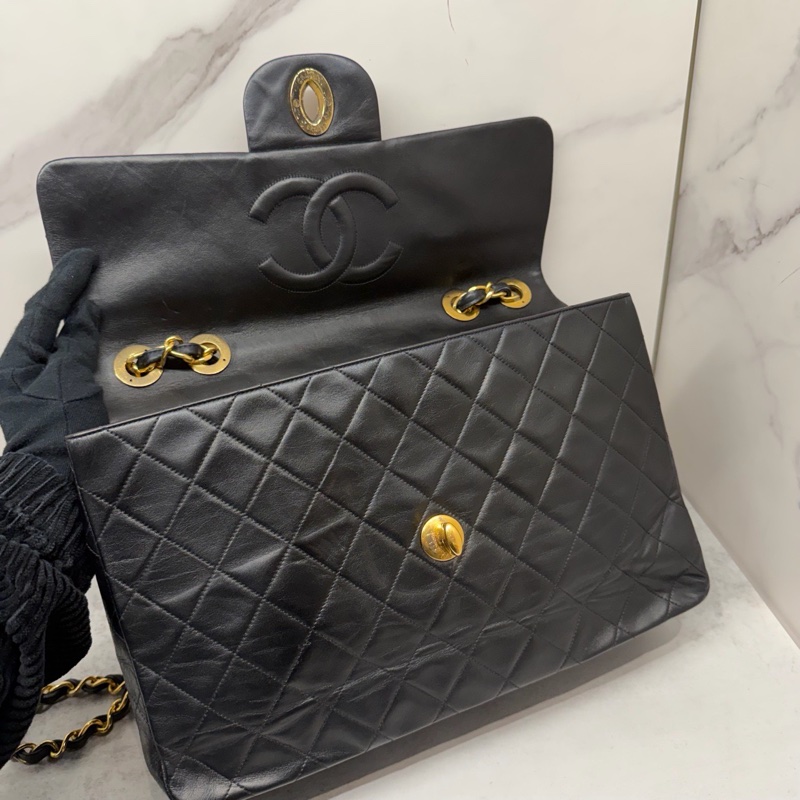 Chanel • 經典黑金羊皮貝嫂包 34-25