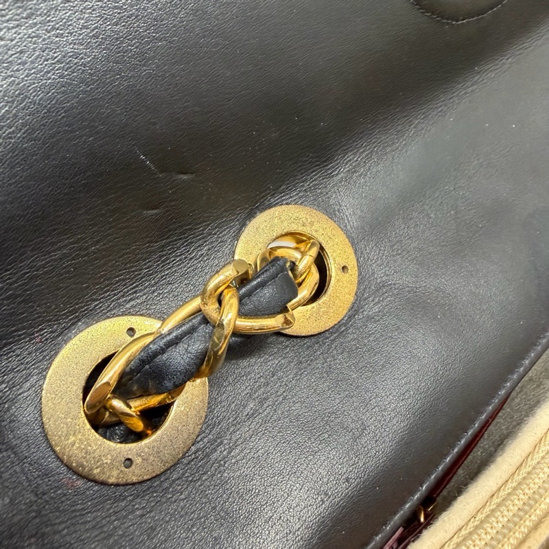 Chanel • 經典黑金羊皮貝嫂包 34-27