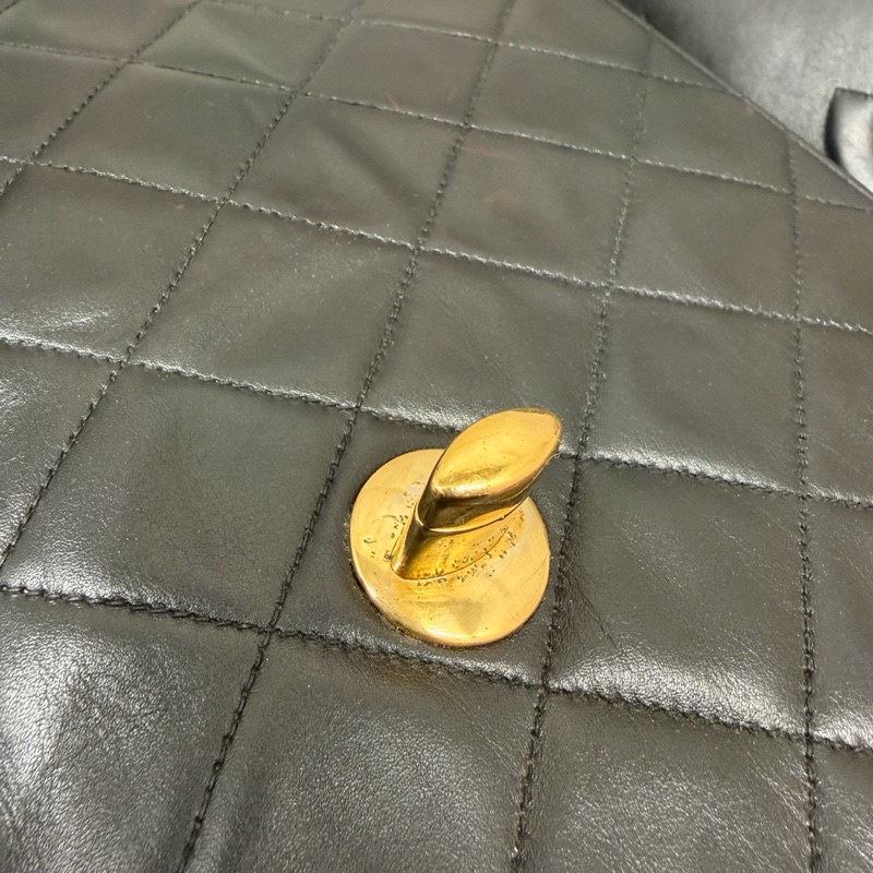 Chanel • 經典黑金羊皮貝嫂包 34-37