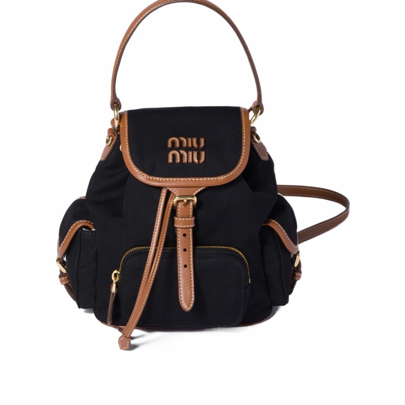 Miu Miu 女士 翻蓋雙肩包均碼碼18cm*11.5cm*22cm-0