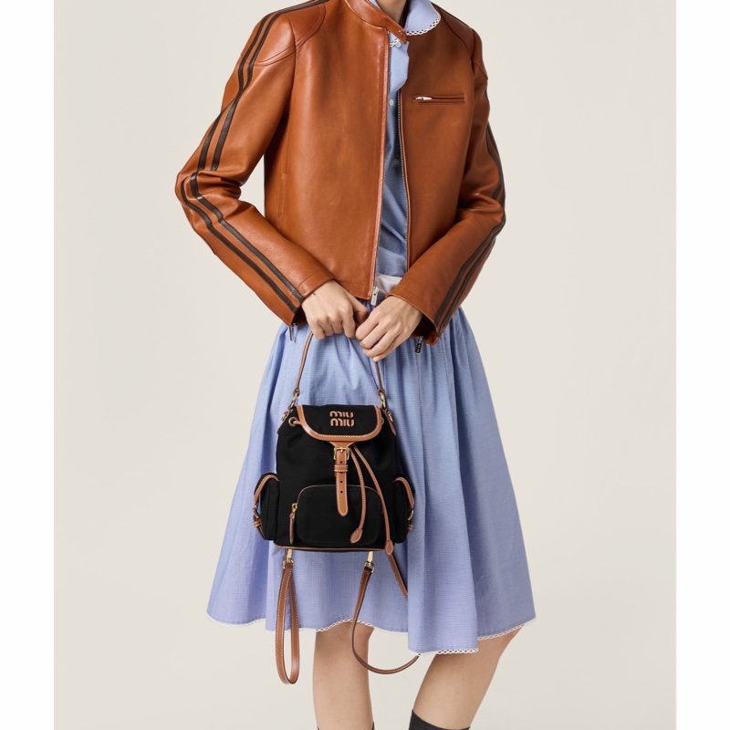 Miu Miu 女士 翻蓋雙肩包均碼碼18cm*11.5cm*22cm-4