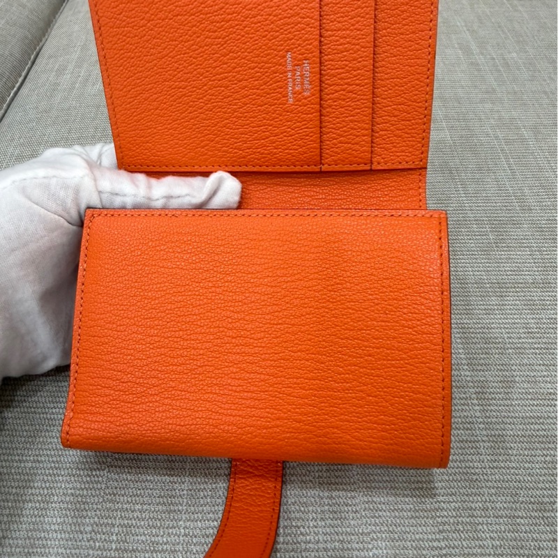愛馬仕 Hermes Bearn 三折短夾 愛馬仕橙色 W刻銀釦-35