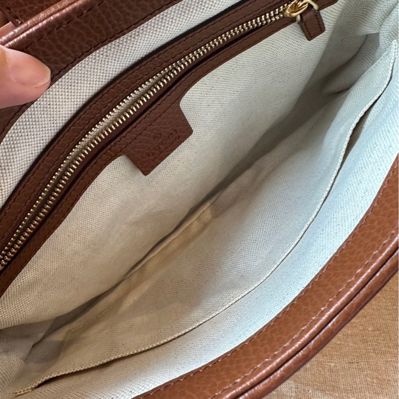 GUCCI 古馳 Jackie 1961 全新金色鎖扣 老花滿印 可拆卸延長肩帶 帆布拼皮革飾邊 帆布包 半月腋下包-8