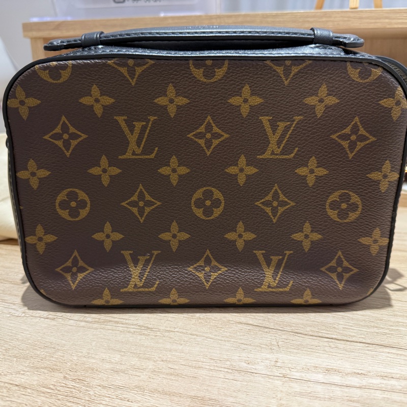 Louis Vuitton流蘇相機包黑-1