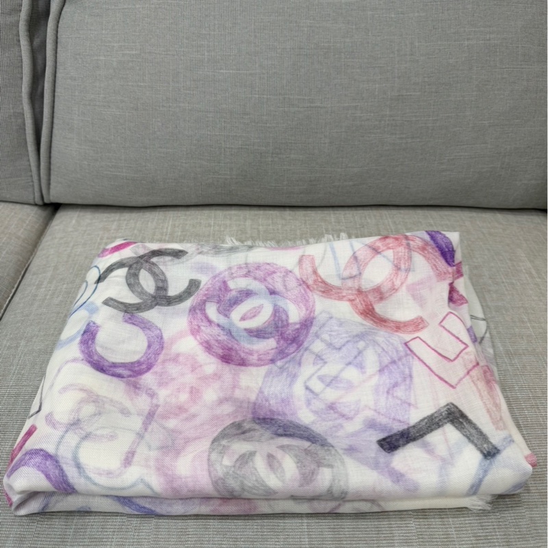 CHANEL春夏限定塗鴉大披巾-11