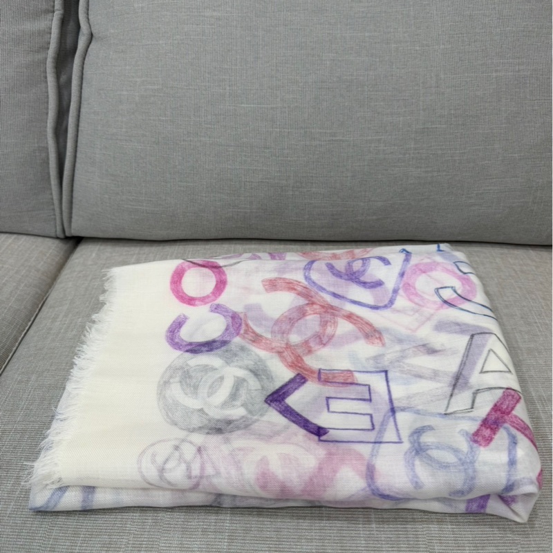 CHANEL春夏限定塗鴉大披巾-12