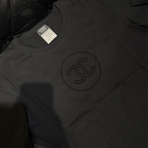 Chanel 員工T-shirt L碼 肩43cm 胸100cm 衣長63cm