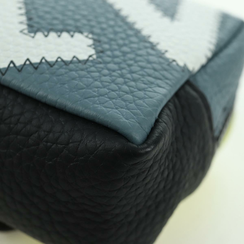 【日本直送】路易威登方形手拿包，撞色設計，灰色皮革，貨號 M00739，正品 ARZ207M-14