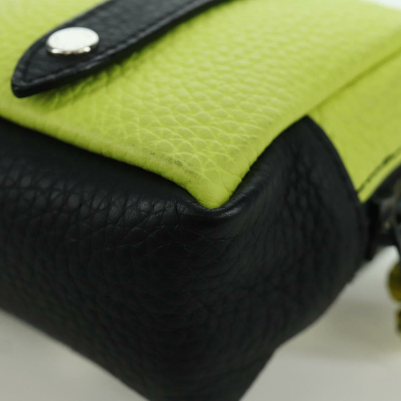 【日本直送】路易威登方形手拿包，撞色設計，灰色皮革，貨號 M00739，正品 ARZ207M-16