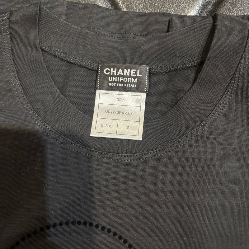 Chanel 員工 T-shirt 男版S 肩43胸96衣長69-4