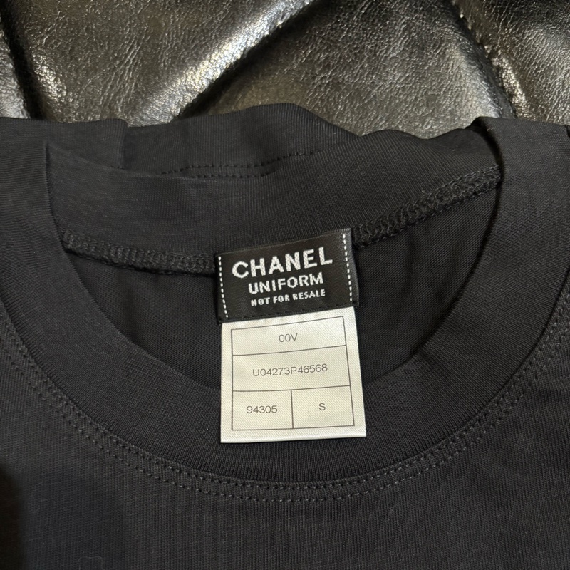 Chanel 員工 T-shirt 男版S 肩43胸96衣長69-7