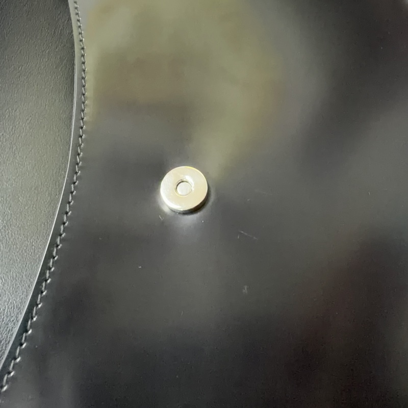 Prada Cleo 小號｜黑色滑面牛皮｜銀扣-15