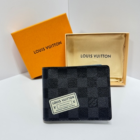 【全新品🎁】 LV Damier 專櫃最新晶片 限量款 棋盤格短夾（專櫃限量24,000）