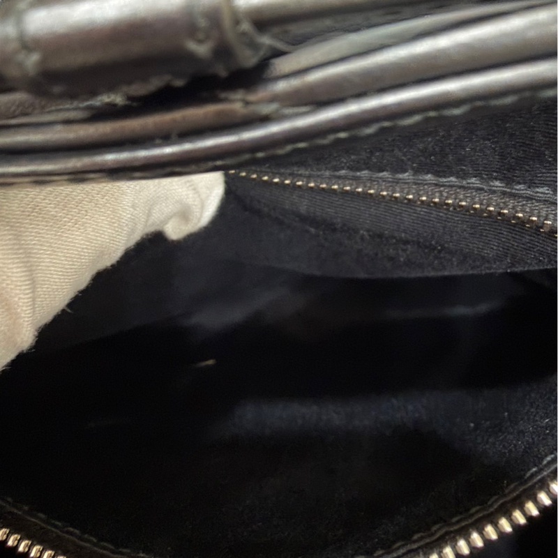 YSL聖羅蘭Loulou小羊皮V紋方胖子黑銀雙肩包-20