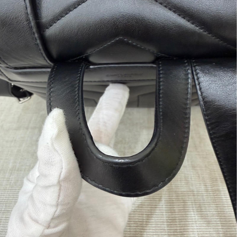 YSL聖羅蘭Loulou小羊皮V紋方胖子黑銀雙肩包-28