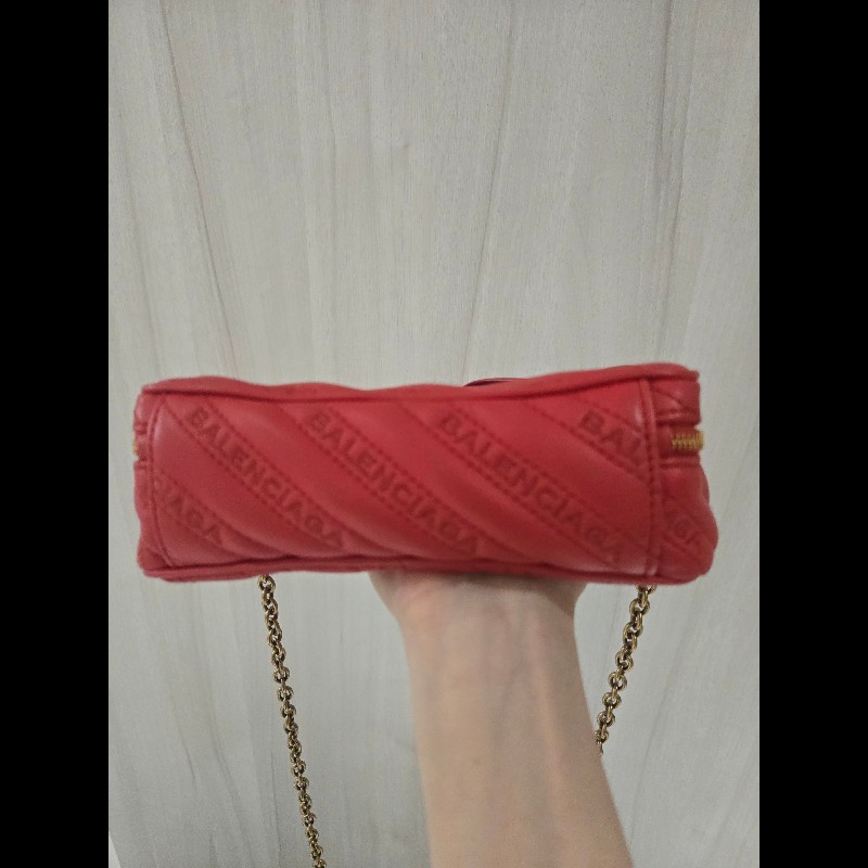 巴黎世家 Balenciaga 紅色 刺繡 復古金鍊 相機包 豆腐包 小方包 可斜背-9
