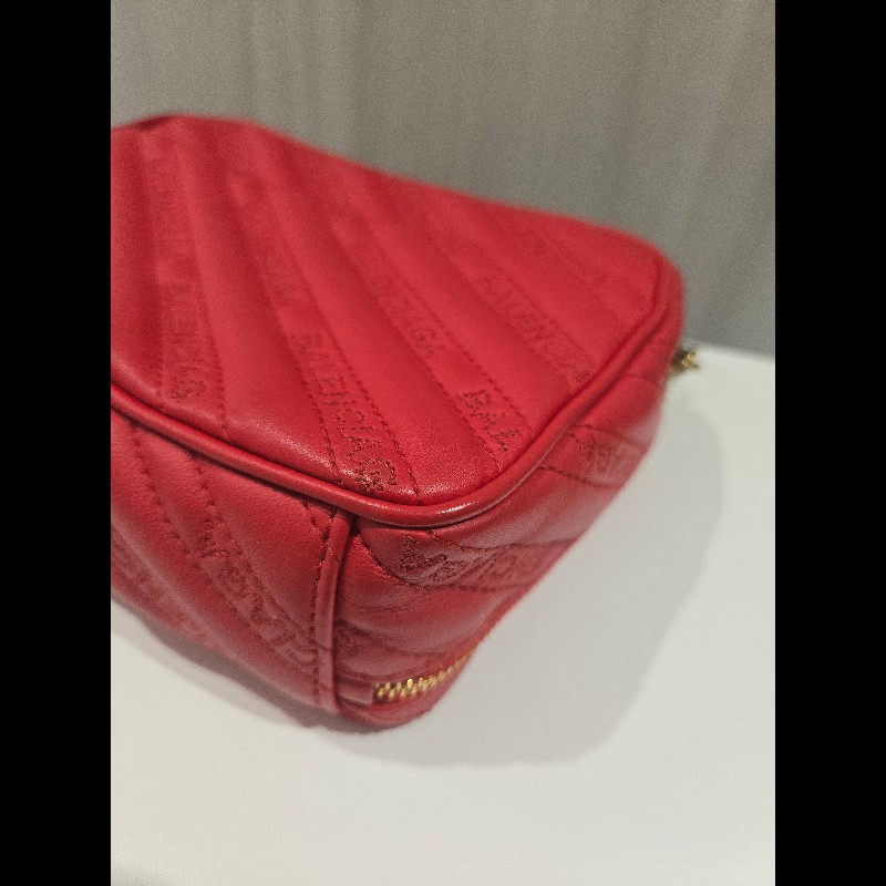 巴黎世家 Balenciaga 紅色 刺繡 復古金鍊 相機包 豆腐包 小方包 可斜背-12