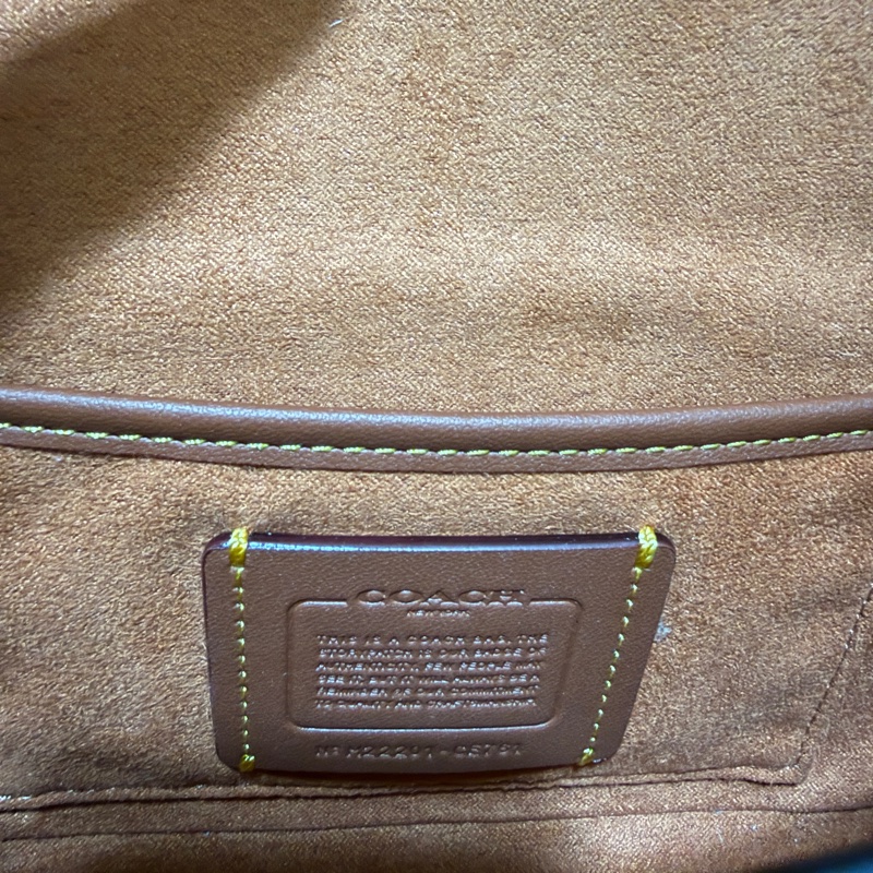 COACH STUDIO BAGUETTE 漆皮金屬C字肩背/斜背兩用法棍包-黑色-17