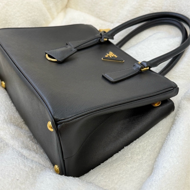 Prada 黑金殺手包小號-4