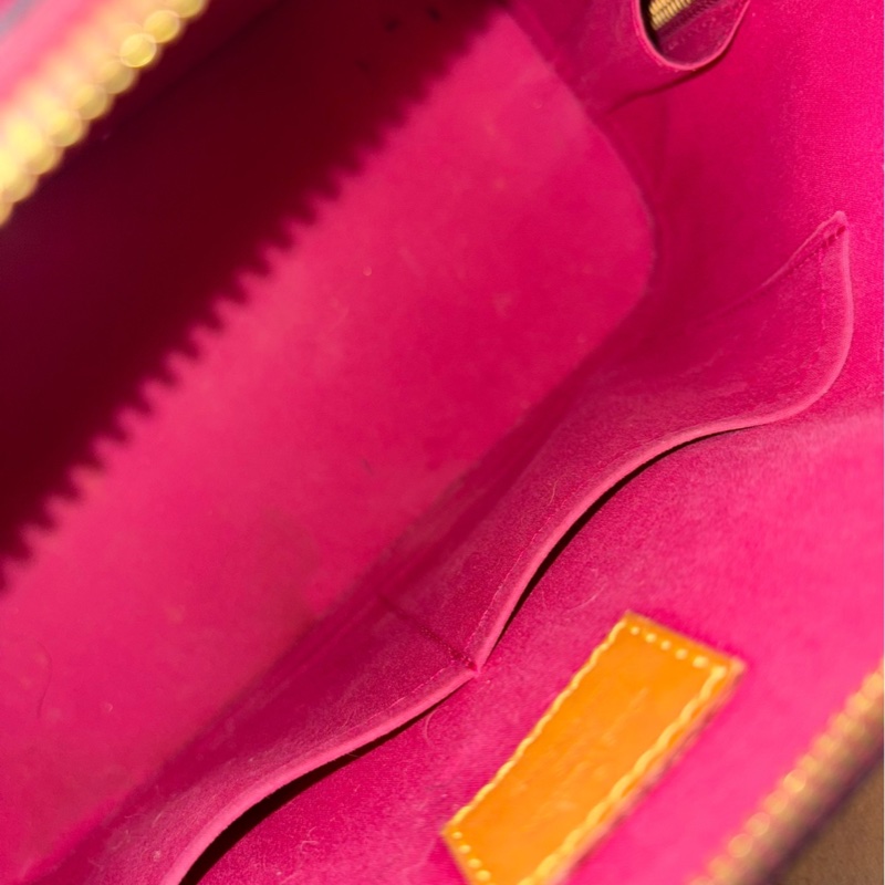 【氣質派❤️全網稀有】LV Alma漆皮貝殼包｜手提包-9