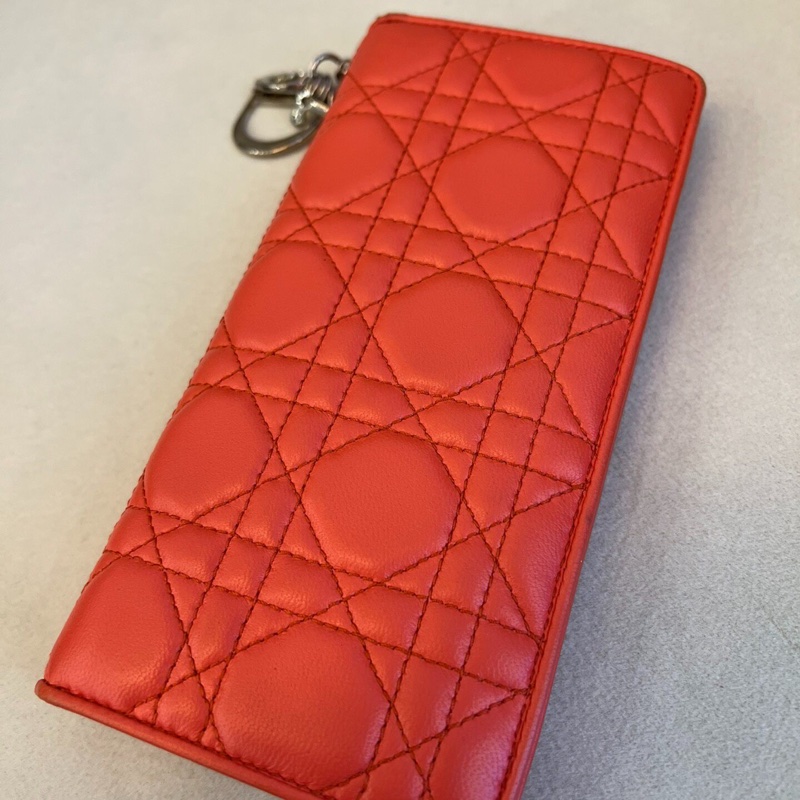 【低價撿漏❗️手慢無✨性價比高】Dior 橘紅色長款錢包｜lady藤格紋手拎包-0