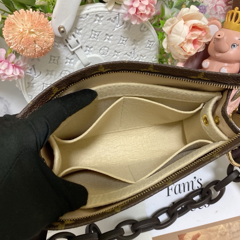 LV M47544梳洗包19 鏈條包 🏅-23