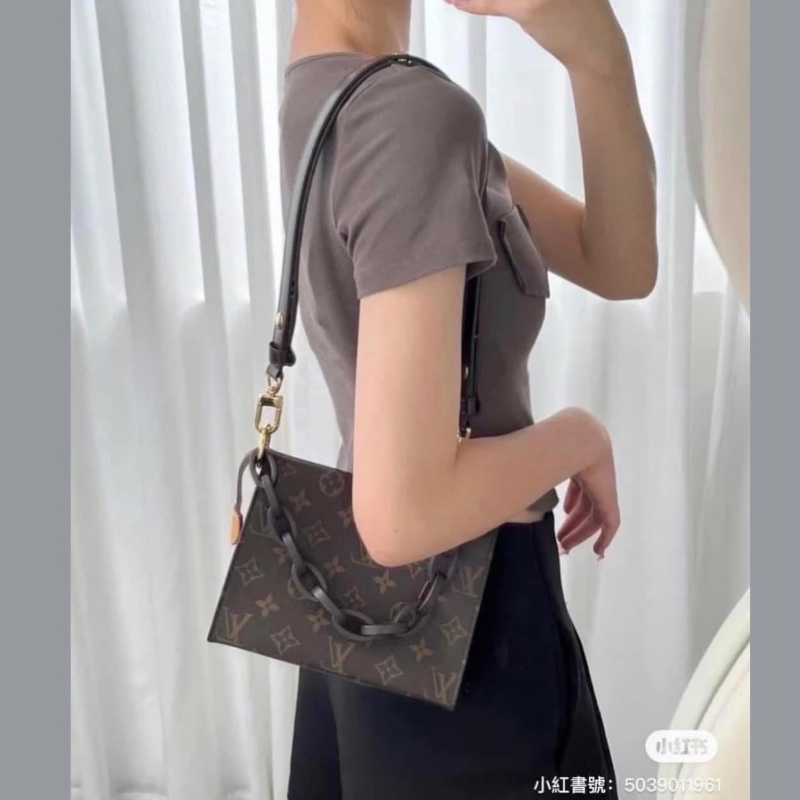 LV M47544梳洗包19 鏈條包 🏅-30