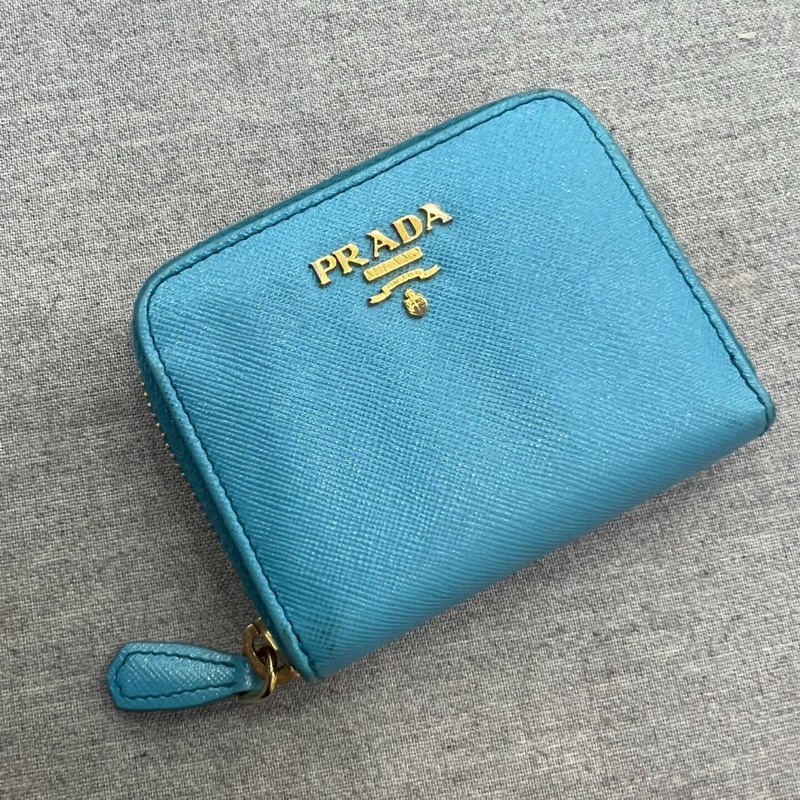 【小巧方便✨低價優惠😍】Prada 天藍色零錢包｜卡包-0