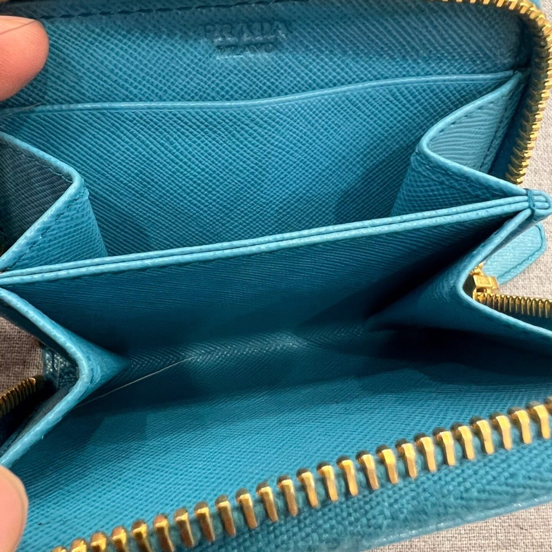 【小巧方便✨低價優惠😍】Prada 天藍色零錢包｜卡包-2
