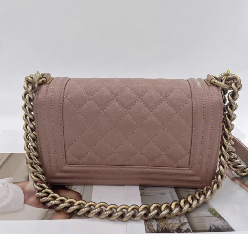 Chanel boy Chanel 豆沙色 金扣-3