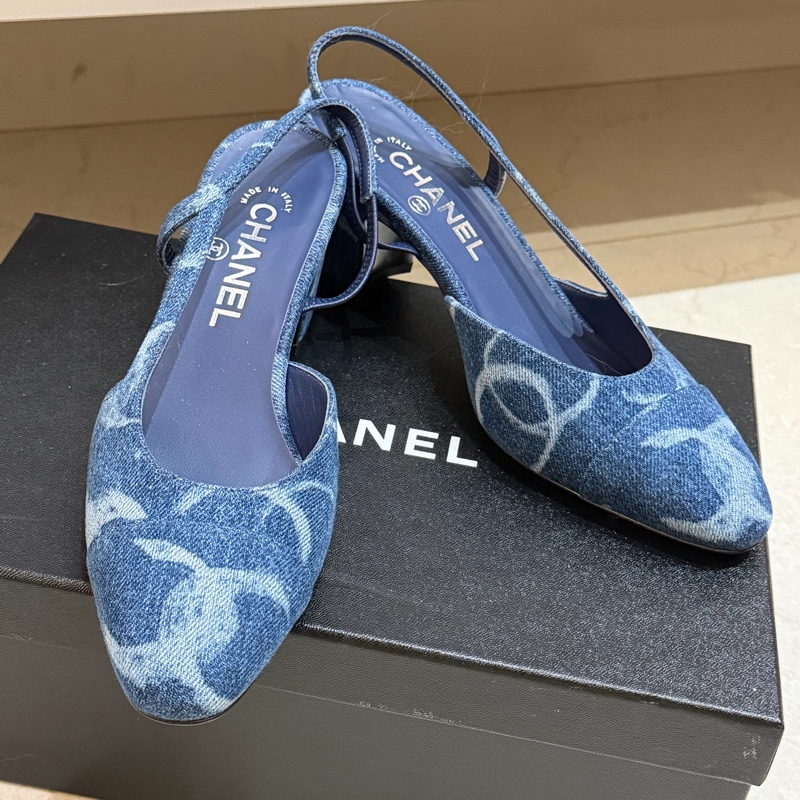 Chanel牛仔低跟涼鞋-1