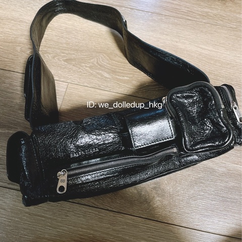 BALENCIAGA Superbusy 黑色 多用途單肩包