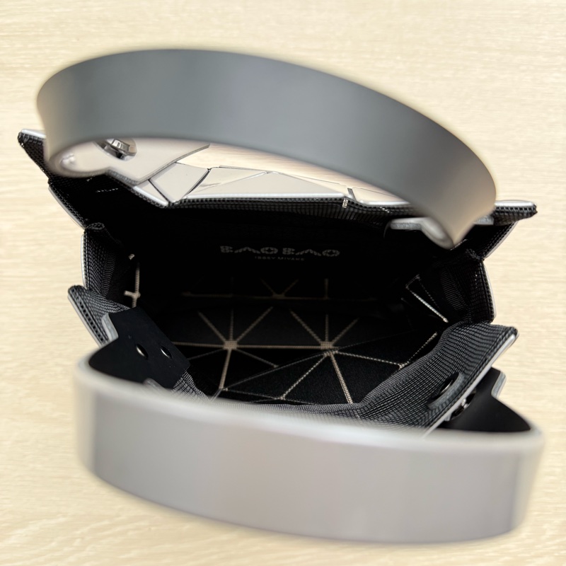 三宅一生 Issey Miyake Bao Bao 小鑽石包 銀灰色 全新-3