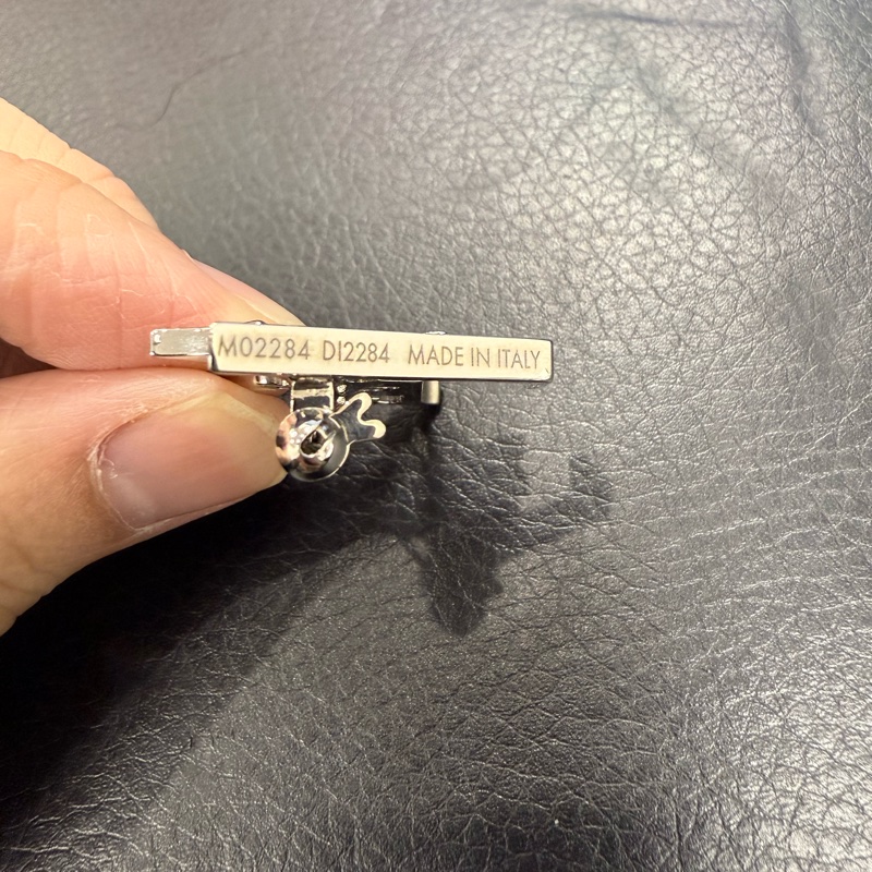 Louis Vuitton monogram row brooch M02284 胸針 襟章-5