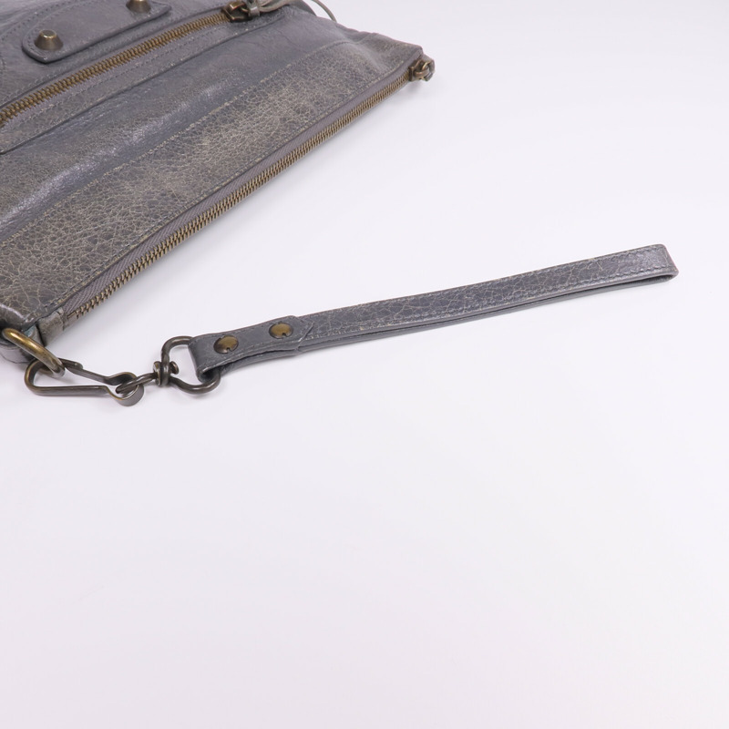 BALENCIAGA 牛皮皮革Motorcycle Clutch金扣手拿包-4