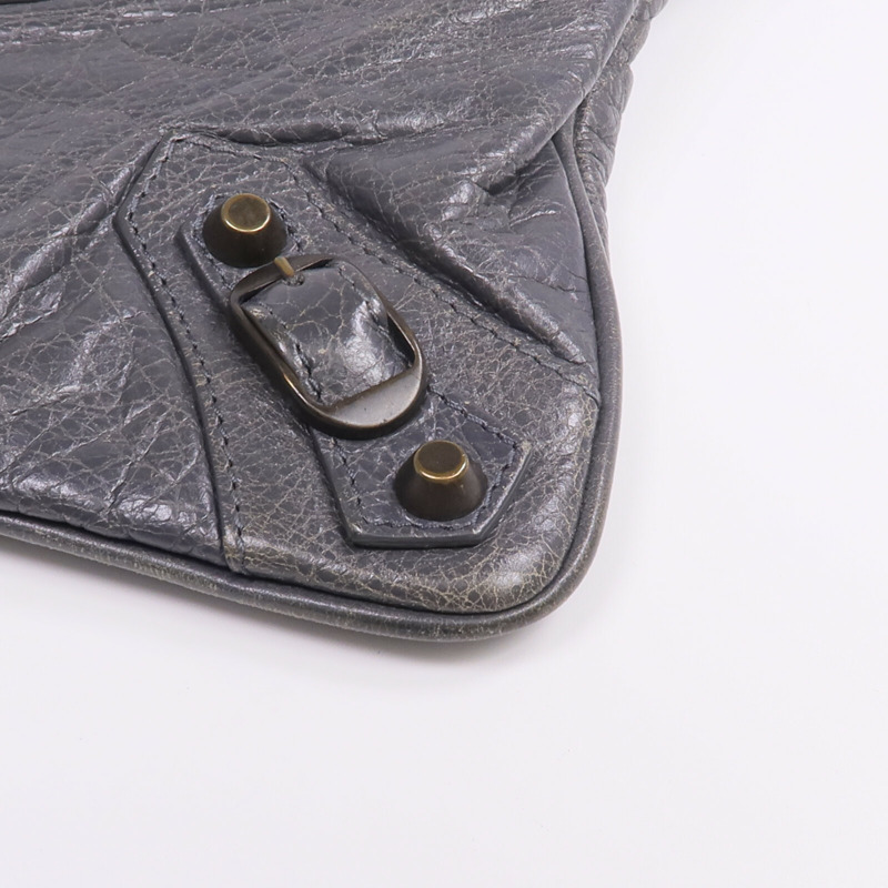 BALENCIAGA 牛皮皮革Motorcycle Clutch金扣手拿包-14