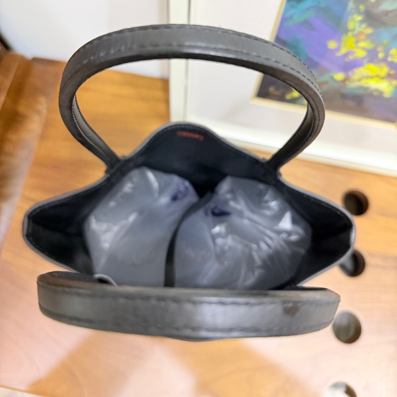 賠售超甜賣🖤黑色goyard Anjou 超夯款 雙面托特 超輕-12