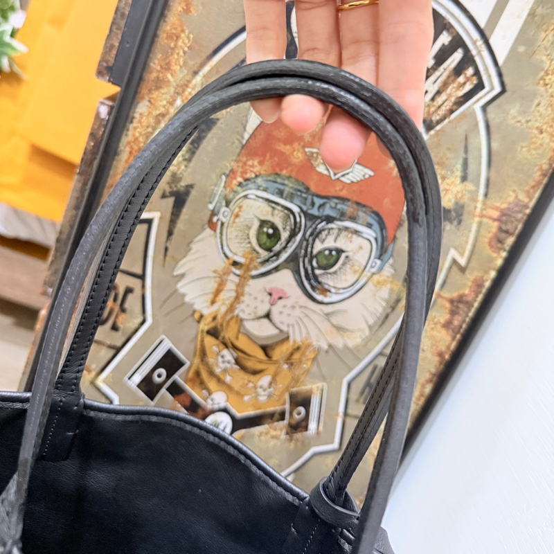 賠售超甜賣🖤黑色goyard Anjou 超夯款 雙面托特 超輕-47