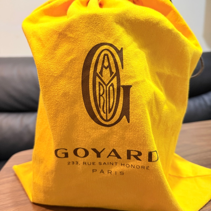 賠售超甜賣🩶灰色goyard 斜背水桶 超夯款 超輕 揹帶可調-1
