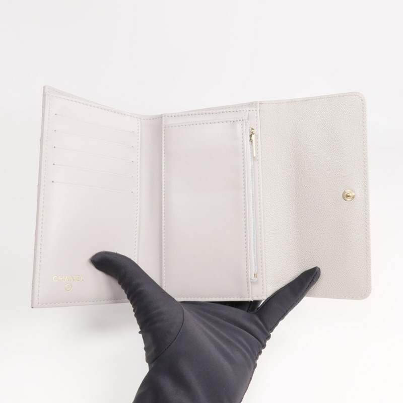 CHANEL 牛皮皮革Medium Flap Wallet金扣錢包-11