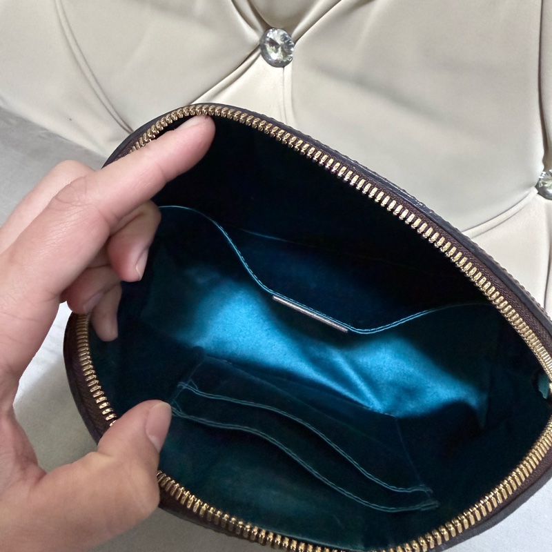 GUCCI 449621  貝殼包-8